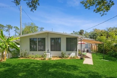 Don't miss this adorable 3 bedrooms 2 baths with an office and on Dubsdread Golf Course in Florida - for sale on GolfHomes.com, golf home, golf lot