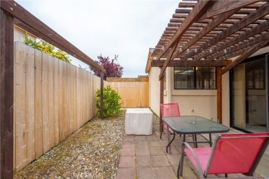 Welcome to 318 Sunnyslope Ln, a single-level home nestled in the on BlackLake Resort Golf Course in California - for sale on GolfHomes.com, golf home, golf lot