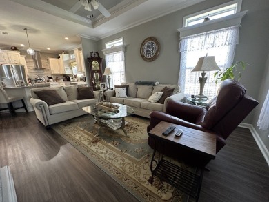 BUYER INCENTIVES: 2 months free lot rent and 6 months free WiFi on Rolling Greens Executive Golf Community in Florida - for sale on GolfHomes.com, golf home, golf lot