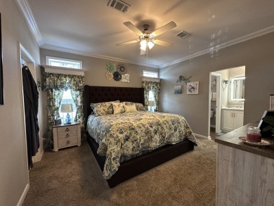 BUYER INCENTIVES: 2 months free lot rent and 6 months free WiFi on Rolling Greens Executive Golf Community in Florida - for sale on GolfHomes.com, golf home, golf lot