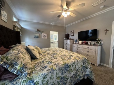 BUYER INCENTIVES: 2 months free lot rent and 6 months free WiFi on Rolling Greens Executive Golf Community in Florida - for sale on GolfHomes.com, golf home, golf lot