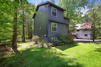 Tastefully renovated three Bedroom two bathroom home in amenity on Thornhurst Country Club in Pennsylvania - for sale on GolfHomes.com, golf home, golf lot