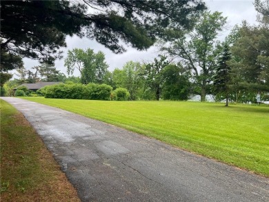 HAVE YOU BEEN DREAMING OF LIVING IN AN AREA OF OUTSTANDING on Ruttgers Bay Lake Lodge Golf Club in Minnesota - for sale on GolfHomes.com, golf home, golf lot