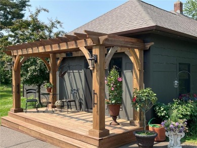 HAVE YOU BEEN DREAMING OF LIVING IN AN AREA OF OUTSTANDING on Ruttgers Bay Lake Lodge Golf Club in Minnesota - for sale on GolfHomes.com, golf home, golf lot