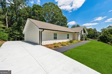 Stunning ranch home in the highly sought after Brookfield on Brookfield Country Club in Georgia - for sale on GolfHomes.com, golf home, golf lot