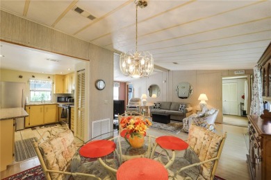 This 1986 Three bedroom Jacobsen built home is sure to please on Maple Leaf Golf and Country Club in Florida - for sale on GolfHomes.com, golf home, golf lot