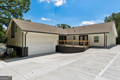 Stunning ranch home in the highly sought after Brookfield on Brookfield Country Club in Georgia - for sale on GolfHomes.com, golf home, golf lot