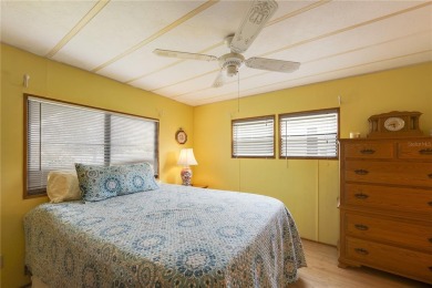 This 1986 Three bedroom Jacobsen built home is sure to please on Maple Leaf Golf and Country Club in Florida - for sale on GolfHomes.com, golf home, golf lot