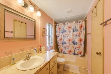 This 1986 Three bedroom Jacobsen built home is sure to please on Maple Leaf Golf and Country Club in Florida - for sale on GolfHomes.com, golf home, golf lot