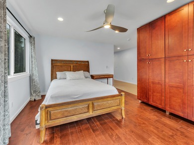 Tucked away on a quiet cul-de-sac, is a beautiful two story home on Discovery Harbour Golf Course in Hawaii - for sale on GolfHomes.com, golf home, golf lot