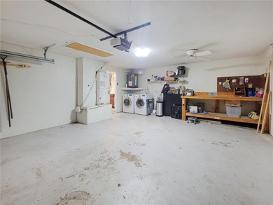 One or more photo(s) has been virtually staged. NO FLOOD on Meadow Oaks Golf and Country Club in Florida - for sale on GolfHomes.com, golf home, golf lot