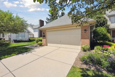 Beautifully remodeled end-unit ranch in Northville's coveted on Bushwood Golf Club in Michigan - for sale on GolfHomes.com, golf home, golf lot