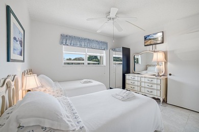 WATERFRONT Active 55+ community - Enjoy a Carefree Florida on Leisureville Community Golf Course in Florida - for sale on GolfHomes.com, golf home, golf lot