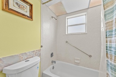 Discover the potential in this spacious 2-bedroom, 2-bath on Kings Point Golf -Flanders Way in Florida - for sale on GolfHomes.com, golf home, golf lot