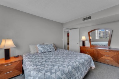 NEW  PRICE REDUCTION!!!!  3 BEDROOM CORNER UNIT!! WATER VIEW on Palm-Aire Country Club and Resort - Palms in Florida - for sale on GolfHomes.com, golf home, golf lot