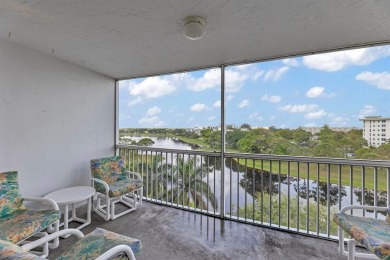 NEW  PRICE REDUCTION!!!!  3 BEDROOM CORNER UNIT!! WATER VIEW on Palm-Aire Country Club and Resort - Palms in Florida - for sale on GolfHomes.com, golf home, golf lot