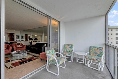 NEW  PRICE REDUCTION!!!!  3 BEDROOM CORNER UNIT!! WATER VIEW on Palm-Aire Country Club and Resort - Palms in Florida - for sale on GolfHomes.com, golf home, golf lot