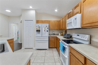 Welcome to your dream retirement home! This charming and on Lake Ashton Golf Club in Florida - for sale on GolfHomes.com, golf home, golf lot