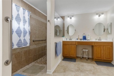 Welcome to your dream retirement home! This charming and on Lake Ashton Golf Club in Florida - for sale on GolfHomes.com, golf home, golf lot