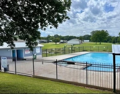 Well-maintained, one owner, 2 bedrooms, 2 bathroom home on Links At Lands End in Texas - for sale on GolfHomes.com, golf home, golf lot