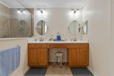 Welcome to your dream retirement home! This charming and on Lake Ashton Golf Club in Florida - for sale on GolfHomes.com, golf home, golf lot
