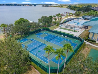 Welcome to your dream retirement home! This charming and on Lake Ashton Golf Club in Florida - for sale on GolfHomes.com, golf home, golf lot