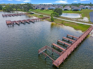 Welcome to your dream retirement home! This charming and on Lake Ashton Golf Club in Florida - for sale on GolfHomes.com, golf home, golf lot
