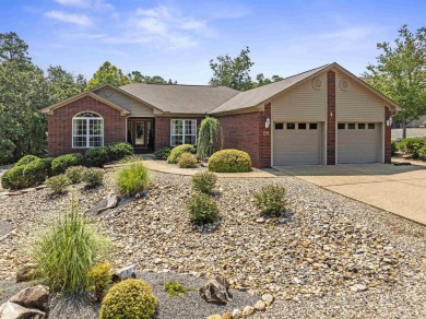 Beautiful home near Ponce Golf Course in Hot Springs Village! on Ponce De Leon Golf Course in Arkansas - for sale on GolfHomes.com, golf home, golf lot
