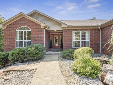 Beautiful home near Ponce Golf Course in Hot Springs Village! on Ponce De Leon Golf Course in Arkansas - for sale on GolfHomes.com, golf home, golf lot