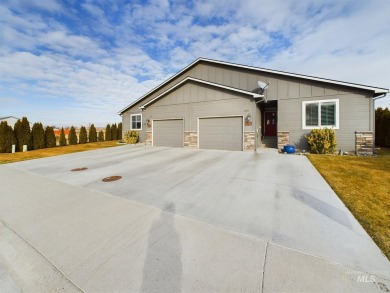 Welcome to your dream townhome! This beautifully designed home on Desert Canyon Golf Course in Idaho - for sale on GolfHomes.com, golf home, golf lot