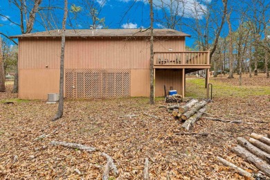 Enjoy this darling 2 bedroom & 2 bath home on two lots with two on Holly Lake Ranch Golf Club in Texas - for sale on GolfHomes.com, golf home, golf lot