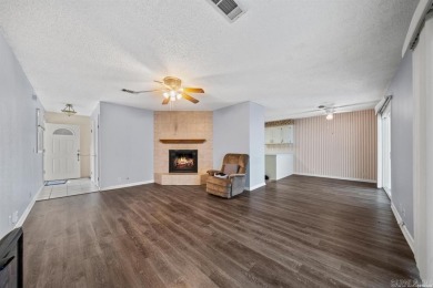 Charming Townhouse in Hot Springs Village!  Discover the perfect on DeSoto Golf Course in Arkansas - for sale on GolfHomes.com, golf home, golf lot