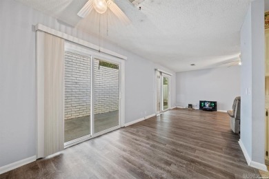 Charming Townhouse in Hot Springs Village!  Discover the perfect on DeSoto Golf Course in Arkansas - for sale on GolfHomes.com, golf home, golf lot