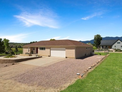 Beautifully maintained and move-in ready, this 4 BED, 4 BATH on Hollydot Golf Course in Colorado - for sale on GolfHomes.com, golf home, golf lot