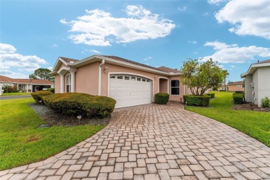 Update Villa in the 55+ Community of Del Webb Golf & Country on Eagle Ridge At Spruce Creek Country Club in Florida - for sale on GolfHomes.com, golf home, golf lot