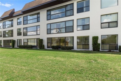 One or more photo(s) has been virtually staged. Step inside this on Sugarmill Woods Golf and Country Club in Florida - for sale on GolfHomes.com, golf home, golf lot
