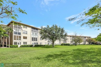BEST OF ABACO; NO ROAD NOISE! 2/2 JUNIPER MODEL WITH on Wynmoor Golf Course in Florida - for sale on GolfHomes.com, golf home, golf lot