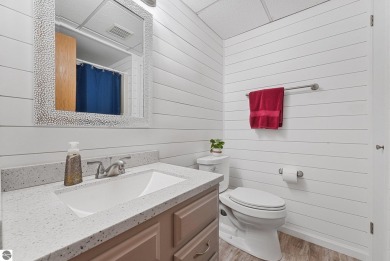 Pride of ownership shines throughout this beautiful home in on Lochen Heath Golf Course in Michigan - for sale on GolfHomes.com, golf home, golf lot