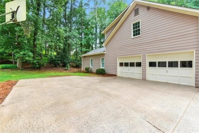 Here is a great home in Eagle Watch golf club community in on Canongate At Eagle Watch Golf Club in Georgia - for sale on GolfHomes.com, golf home, golf lot