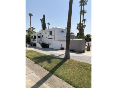 2005 Open Road RV- compliant to stay in ORPS. Fully turn key and on Outdoor Resorts/Palm Springs in California - for sale on GolfHomes.com, golf home, golf lot
