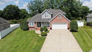 Located in the desirable Eaglebrook subdivision near the Country on Country Club of Paducah in Kentucky - for sale on GolfHomes.com, golf home, golf lot