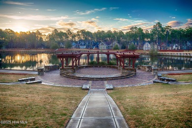 This beautifully maintained 3-bedroom, 2.5-bathroom home offers on Members Club At St. James Plantation in North Carolina - for sale on GolfHomes.com, golf home, golf lot