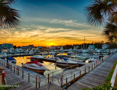 This beautifully maintained 3-bedroom, 2.5-bathroom home offers on Members Club At St. James Plantation in North Carolina - for sale on GolfHomes.com, golf home, golf lot