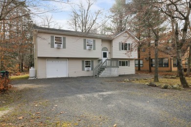 7141 Susquehanna Drive is a beautifully maintained and fully on Pocono Farms Country Club in Pennsylvania - for sale on GolfHomes.com, golf home, golf lot