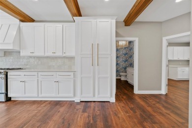 Located next to the prestigious Indian Hills Country Club, 161 on Indian Hills Country Club, Inc in Kentucky - for sale on GolfHomes.com, golf home, golf lot
