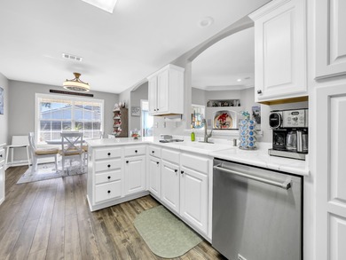 Beautiful solid brick 3-bedroom, 2-bath home located in the on The Golf Garden of Destin in Florida - for sale on GolfHomes.com, golf home, golf lot