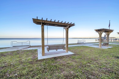 Beautiful solid brick 3-bedroom, 2-bath home located in the on The Golf Garden of Destin in Florida - for sale on GolfHomes.com, golf home, golf lot