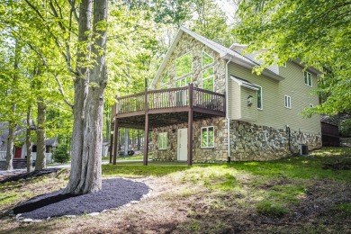 Welcome to 79 Muskegon Circle, a charming 3BR/2.5BA on Eagle Rock Golf and Ski Resort in Pennsylvania - for sale on GolfHomes.com, golf home, golf lot