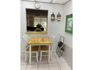 Fully furnished 2/2 with Par 3 golf course view. Over 55 Country on Hollybrook Golf and Tennis Club  in Florida - for sale on GolfHomes.com, golf home, golf lot