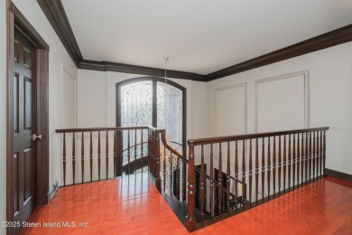 Exquisite Luxury Living on Prestigious Todt Hill.

Welcome to on Richmond County Country Club in New York - for sale on GolfHomes.com, golf home, golf lot